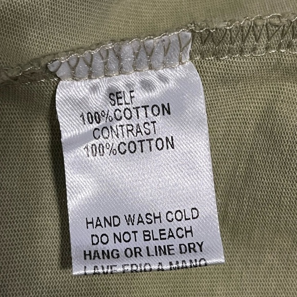 Easel Cotton Jersey Top with Large Front Star Tropical Print Patch Khaki… - Picture 8 of 9